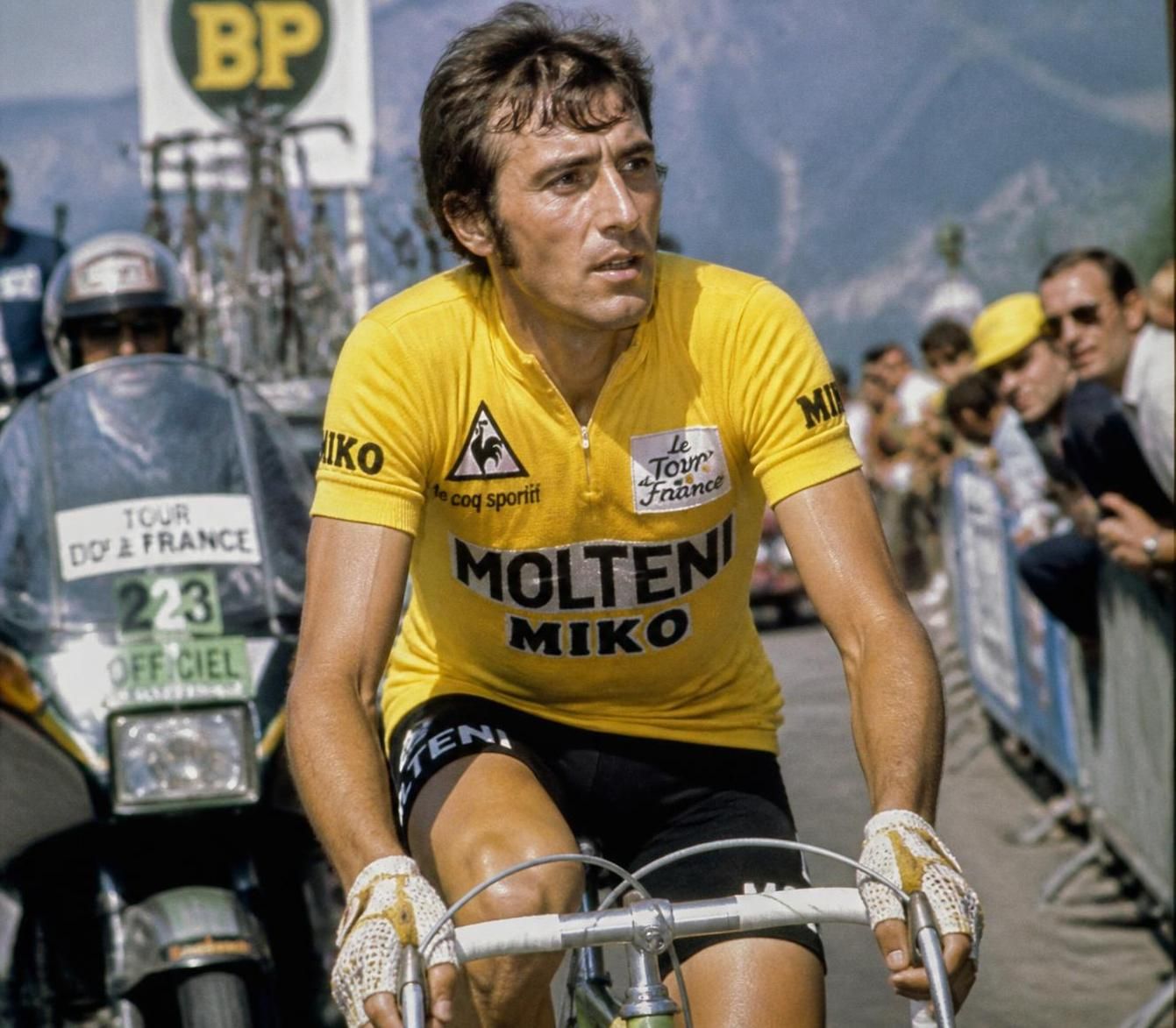 découvrez l'héritage laissé par joop zoetemelk, icône du cyclisme, et son influence durable sur les amateurs de sport à travers ses exploits et sa passion.