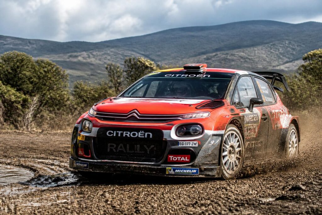 découvrez les caractéristiques détaillées et les performances exceptionnelles de la citroën c4 rally, un modèle conçu pour allier puissance et confort sur tous les terrains.