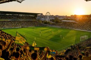 découvrez le calendrier complet des prochains matchs de nantes ainsi que toutes les informations essentielles sur les rendez-vous à venir pour ne rien manquer.
